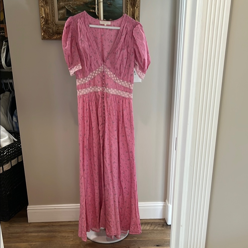 Elegant Pink Lace-Trimmed Dress
